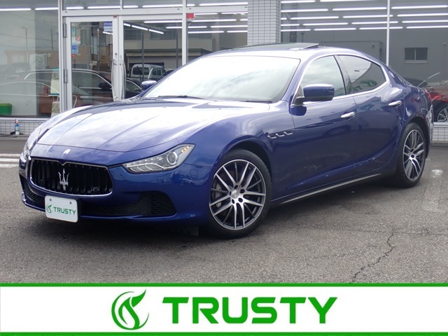 神奈川県にあります輸入車専門TRUSTYグループの厚木店です！Audi,MINI,VOLVO,VW,ルノー,Porscheなどの輸入車をお探しでしたら《TRUSTY 厚木店》 当社は質の高いサービスをお安い価格にてご提供します！