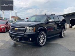 シボレー サバーバン 1500 LTZ 6.0 V8 4WD 社外26AW 1ナンバー 黒革 ナビ Bカメラ SR