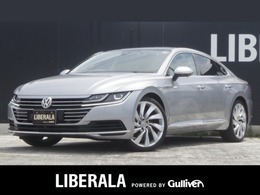 フォルクスワーゲン アルテオン TSI 4モーション エレガンス 4WD サンルーフDYNAUDIOサウンド 黒革シート
