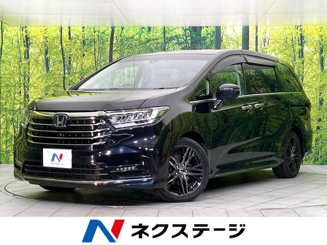 禁煙車　純正10型ナビ　全周囲カメラ　フルセグ　CD/DVD再生　ETC