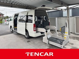 トヨタ ハイエースコミューター 2.7 DX 車いす4台積 福祉車両 チェアキャブ