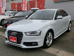 アウディ A4 （セダン） の中古車 2.0 TFSI Sラインパッケージ 山口県宇部市 115.5万円