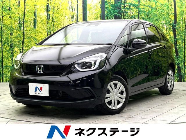 禁煙車　SDナビ　バックカメラ　ホンダセンシング　アダプティブクルーズ