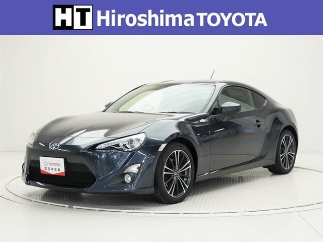 数ある中広島トヨタの中古車をご覧くださりありがとうございます。当社の中古車は徹底したクリーニングを施しピカピカに生まれ変わっています。