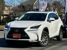 レクサス NX 200t Iパッケージ 4WD 禁煙車　ターボ4WD サンルーフ 合皮シート