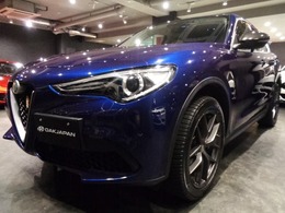 アルファ　ロメオ ステルヴィオ ファースト エディション 4WD 2.0ターボパドルS4WD白革インテリアエンジ