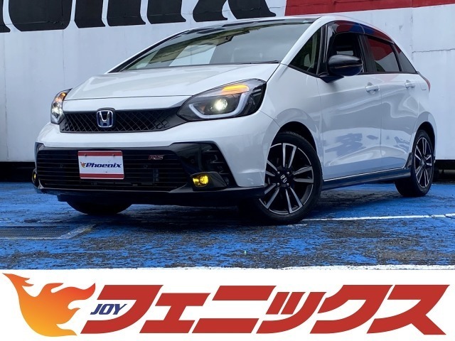 ホンダセンシング☆ACC☆ディスプレイオーディオ☆USB・BT接続☆Bカメラ☆ETC☆LEDオートライト☆LEDイエローフォグ☆ハーフレザーシート☆SOSコール☆USB充電☆オートブレーキホールド☆