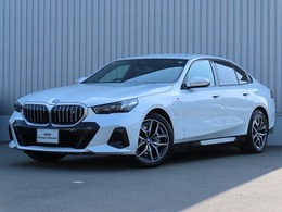 BMW i5 eドライブ40 Mスポーツ ワンオーナー　全国2年保証