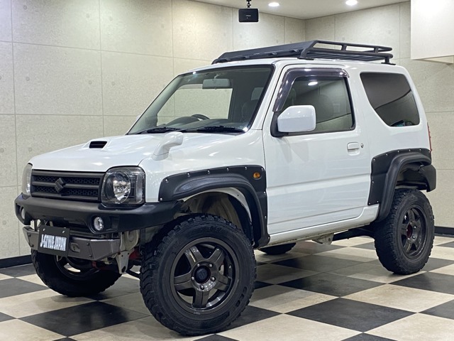 専門スタッフが高品質な車を選抜して仕入れカスタムから納車までをしっかりサポート★営業時間AM10：00～PM8：00　（年中無休）
