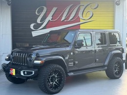 ジープ ラングラー アンリミテッド サハラ 3.6L 4WD XFオフロード20インチAW　社外4本出しマフ