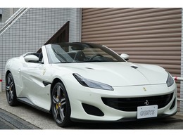 フェラーリ ポルトフィーノ F1 DCT ビアンコアヴス/ブラックレザー/ディーラー