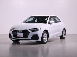 アウディ A1スポーツバック 25 TFSI アドバンスト デモカー