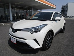 トヨタ C-HR ハイブリッド 1.8 G ナビ　リヤカメラ