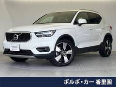 ボルボ XC40 の中古車 T4 モメンタム 大阪府寝屋川市 307.3万円