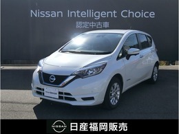 日産 ノート 1.2 e-POWER X ブリリアントホワイトパール　QAB