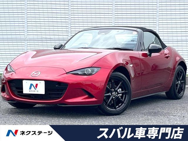革巻きステアリング　バックカメラ　スマートキー