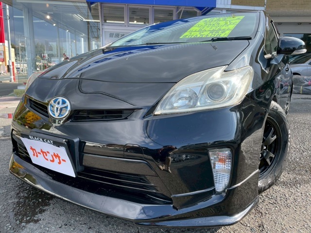 24年式プリウスS　6万キロ　ユーザー買取車