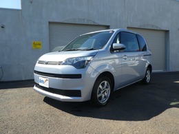 トヨタ スペイド 1.5 X 4WD パワスラ　スマートキー