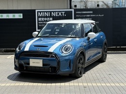 ミニ ミニ クーパーSD 5ドア 正規認定中古車　ドラレコ
