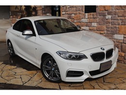 BMW 2シリーズクーペ M235i 赤革　純正HDDナビ　禁煙ワンオーナー車