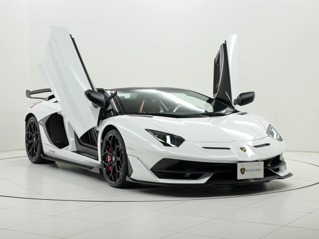 ベビーグッズも大集合 ランボルギーニ 2021年 4WD SVJ アヴェンタドールロードスター ミニカー