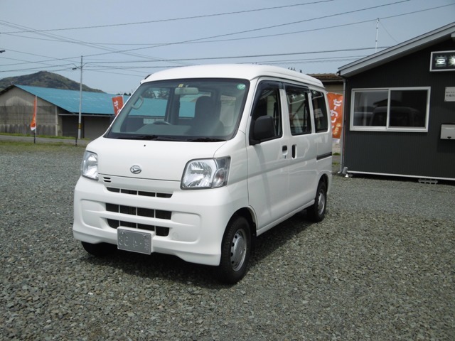 4WD、オートマ、ハイルーフ、エアコン、パワステ、ETC、集中ドアロック！ご来店の際は、在庫確認の上お越しくださいますようお願いします。