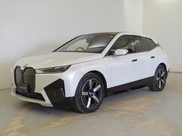 BMW iX xドライブ40 4WD シートヒーター　シートエアコン