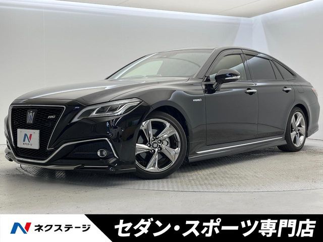 TRDエアロ　禁煙車　サンルーフ　黒革シート　シートベンチレーション