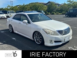 トヨタ クラウンロイヤル 3.0 ロイヤルサルーン ローダウン　フルセグ　ETC　カメラ付