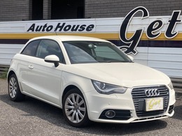 アウディ A1スポーツバック 1.4 TFSI スポーツパッケージ 純正レザーコンビシート　パドルシフト7AT