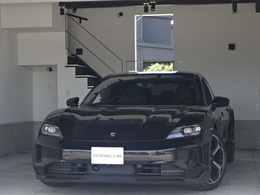 ポルシェ タイカンクロスツーリスモ 4 4+1シート 4WD 正規ディラー車