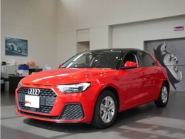 アウディ A1スポーツバック 25 TFSI 認定中古車　LEDパッケージ　アシスタンス