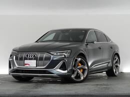 アウディ e-tron Sスポーツバック 4WD インテリアパッケージ 認定中古車
