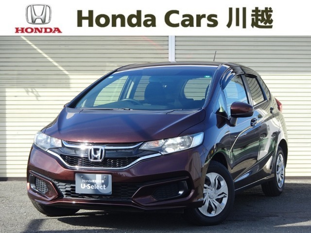 人気のフィットが入荷いたしました！ お勧め車両ですので、お早目のお問い合わせをお待ちしております。