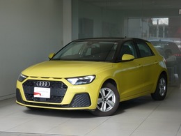 アウディ A1スポーツバック 25 TFSI コントラストルーフ　LEDパッケージ