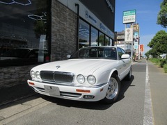 XJ