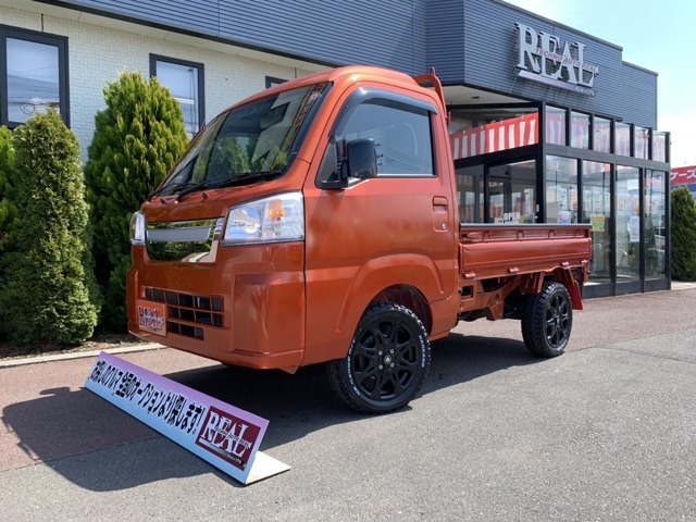 ★当店でクルマ買ったら、エンジンオイル交換が無料！（輸入車、特殊車両、ディーゼル車は除きます）★