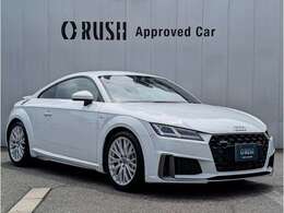 アウディ TT クーペ 45 TFSI クワトロ Sラインパッケージ 4WD コンフォートP　マトリクスLED　有償カラー