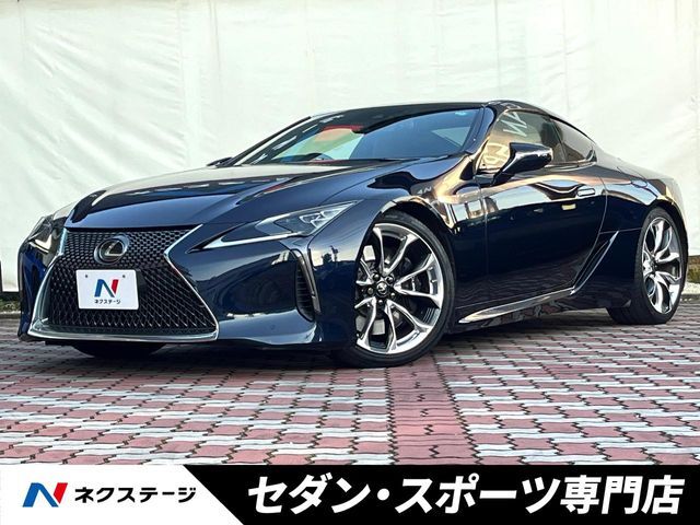 禁煙車・ダークローズアルカンターラコンビシート・格納式リアスポ