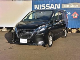 日産 セレナ 2.0 ハイウェイスター V 4WD 2019年8月マイナーチェンジ後 後席モニター