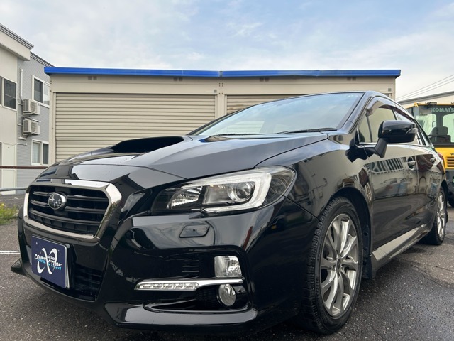 【セールスポイント】4WD、即納可能、ABS、クルーズコントロール、社外ナビ・TV、バックカメラ。
