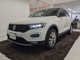 フォルクスワーゲン T-Roc TDI スタイル デザイン パッケージ ディーゼルターボ クリーンディーゼル車　電動テールゲート