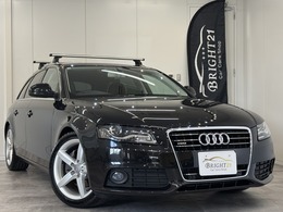 アウディ A4アバント 3.2 FSI クワトロ 4WD 