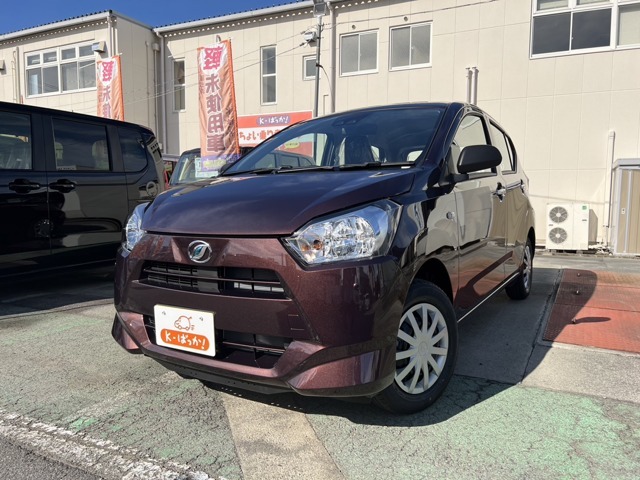 山梨県最大級の軽自動車専門店K-ばっか！です。在庫300台を実際に見て触ってお気に入りの一台を見つけることが出来ます。ぜひご来場、お問合せお待ちしております！Tel 055-228-4833　担当:飯塚