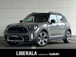 ミニ ミニクロスオーバー クーパー S E オール4 プレミアムプラスパッケージ 4WD 革シートAppleCarplay/アンビエントライト