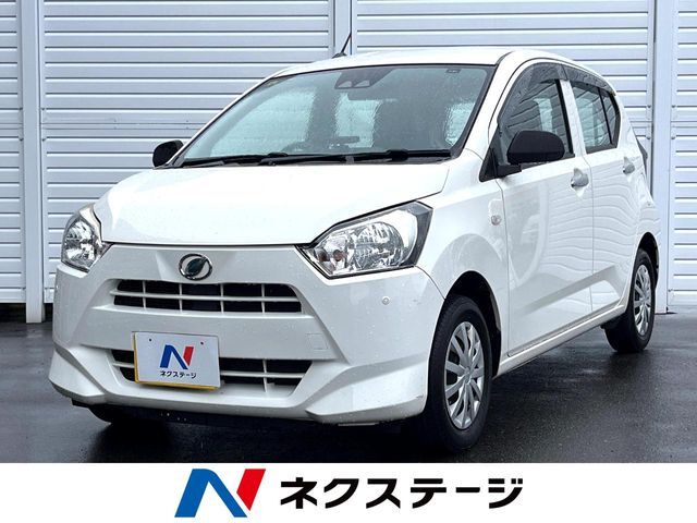 禁煙車　純正オーディオ　衝突被害軽減システム　クリアランスソナー