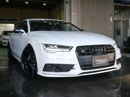 アウディ S7スポーツバック 4.0 4WD VOSSEN