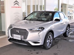 DSオートモビル DS3クロスバックE-TENSE グランシック デモカー 禁煙 EV パールグレー内装