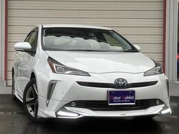 トヨタ プリウス 1.8 S ツーリングセレクション エアロ・9インチナビ・全方位ナビ