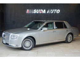 トヨタ センチュリー 5.0 後席モニタ本革仕様後席3面カーテンドラレ